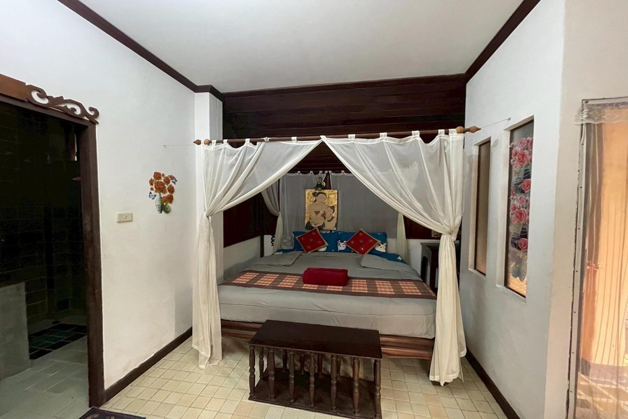 The Royal Shilton Resort 3*